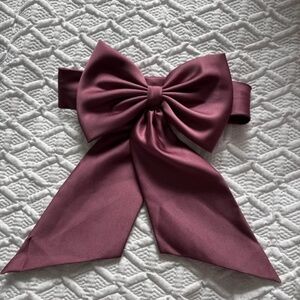 David’s bridal Chianti bow